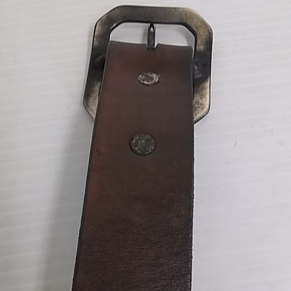 True religion genuine leather belt size 32 waist - Picture 5 of 5